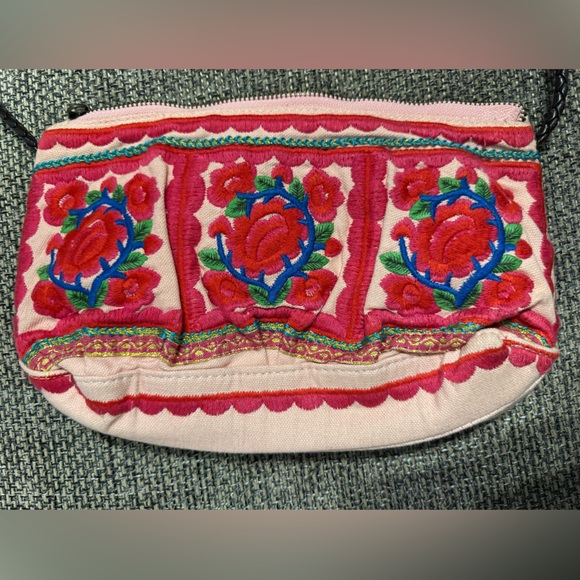 Vintage Boho Floral Embroidered Crossbody w/ Pom Poms - Pink/floral - Picture 2 of 5